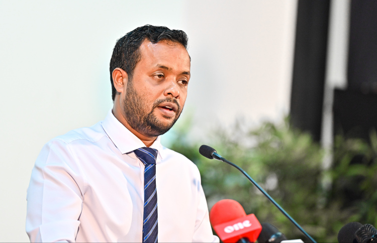 ހަނިމާދޫގައި ހަދާ ފިއުލް ޖެޓީ ބޭކާރު: މުއްތަލިބު