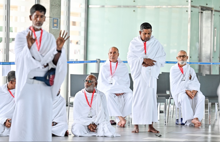 އުމްރާއަށްދާ މީހުންގެ ޑޮލަރު ލިމިޓް އިތުރު ކޮށްދެނީ