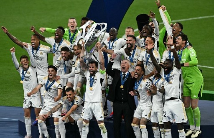 15 ވަނަ ފަހަރު: ޔޫރަޕްގެ ކިންގަކީ ރެއާލް މެޑްރިޑް