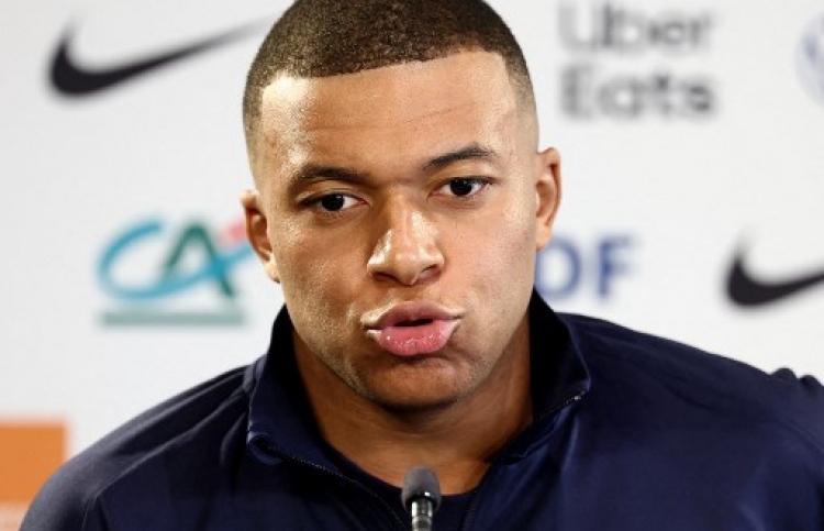 ޕީއެސްޖީއާ ދެކޮޅަށް އެމްބާޕޭ ޝަކުވާ ފުންޏެއް