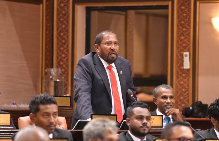 އިޒްރޭލުޕާސްޕޯޓް މަނާކުރާ އެމްޑީޕީގެ ބިލާ ގާސިމް ދެކޮޅު