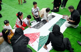 Children in the PSM premises during "Palestine aa eku Dhivehin," telethon, organized by state media, Public Service Media (PSM) -- Photo: Nishan Ali