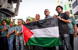 Maldives Ports Limited (MPL) staff participate in the "Palestine aa eku Dhivehin," telethon, organized by state media, Public Service Media (PSM) -- Photo: Nishan Ali