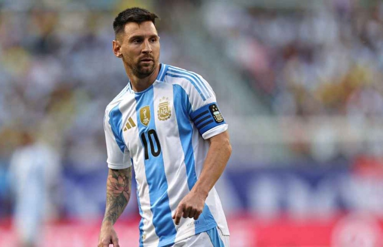 އޮލިމްޕިކްސް އަށް ނުދާން މެސީ ނިންމައިފި