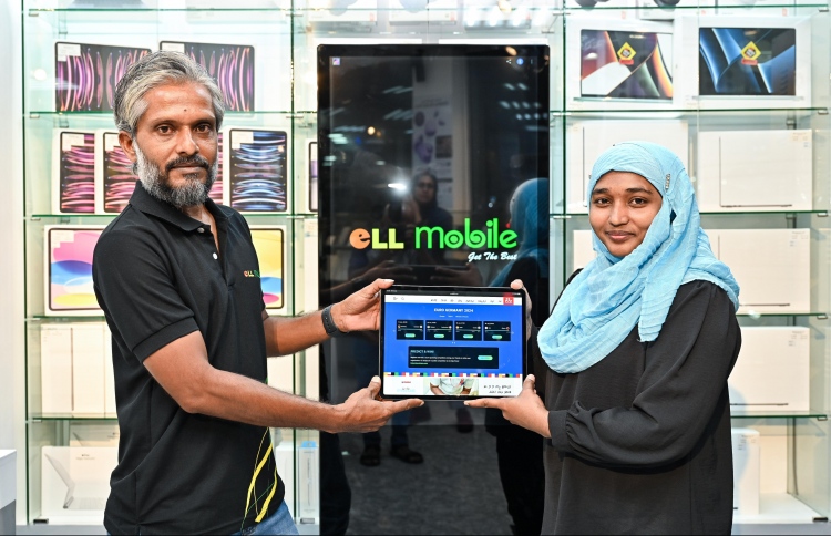 ގިނަ އިނާމުތަކާއެކު "މިހާރު" އިން ސްކޯ ޕްރިޑިިކްޓާއެއް