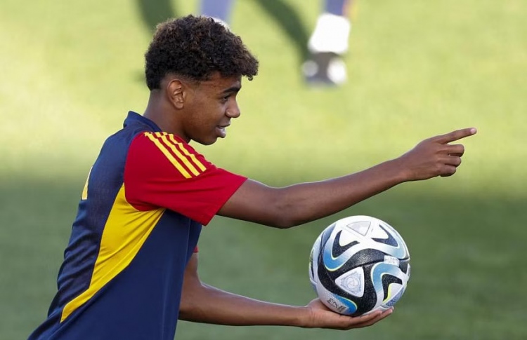 ސްޕެއިނުން އިތުބާރުކުރަން މިޖެހުނީ ސްކޫލް ކުއްޖަކަށް