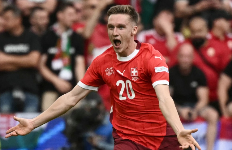 ހަންގޭރީ އަތްދަށުލައި ސްވިޒަލެންޑަށް ފެށުން ކާމިޔާބު