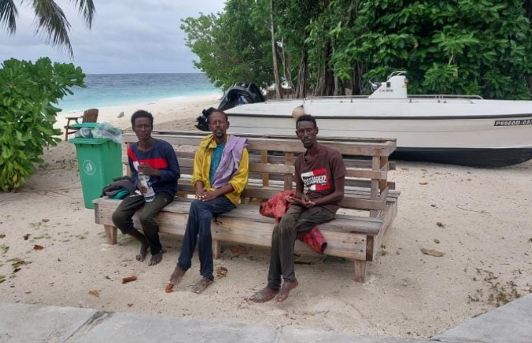 ސޯމާލިއާ ތިން މީހުން އިމިގްރޭޝަނާ ހަވާލުކޮށްފި