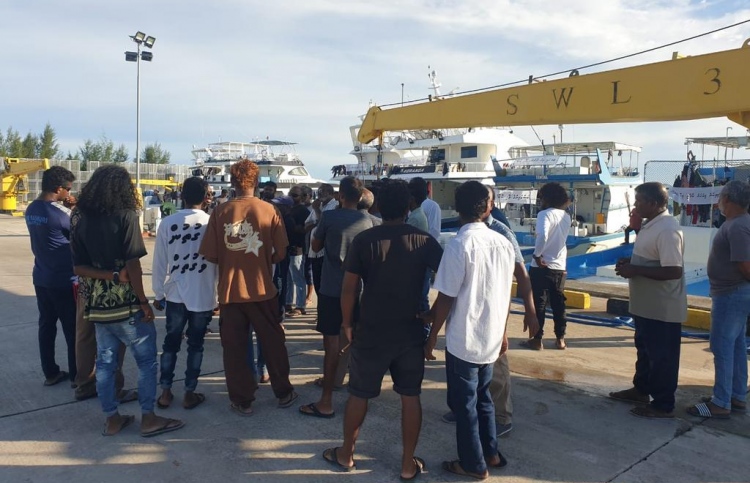 ގާނޫނާ ހިލާފުކަމެއް ނުކުރަން މަސްވެރިންނަށް އިލްތިމާސް