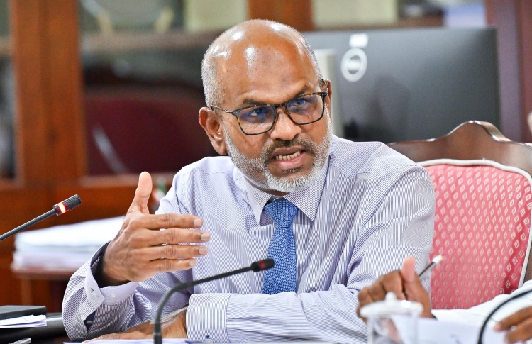 ފިޔަވަޅުތައް އަޅާނެ ސީދާ ތާރީހުތައް ބުނެދީ: ނާޒިމް