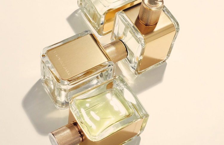 އަންހެނުންނަށް ކަމުދާނެ ފަސް ސެންޓު