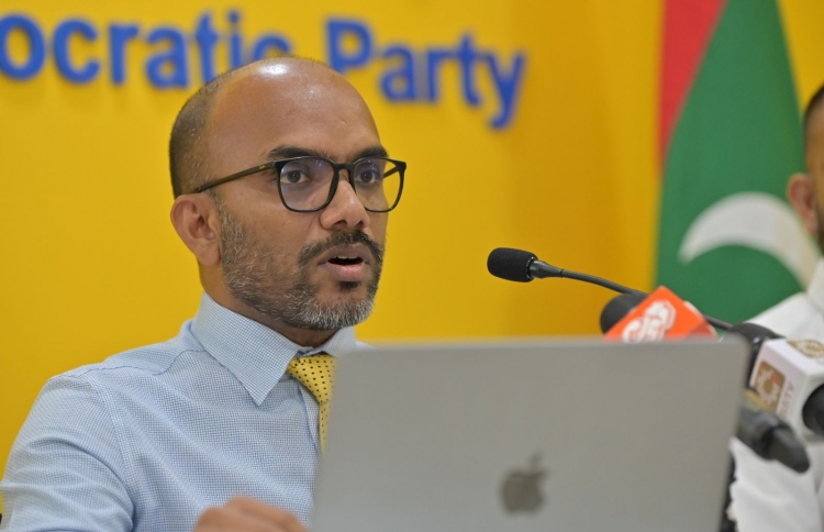 އުޅެނީ އިގުތިސާދު މެނޭޖު ކުރުމުގެ މައްސަލައެއް:އެމްޑީޕީ