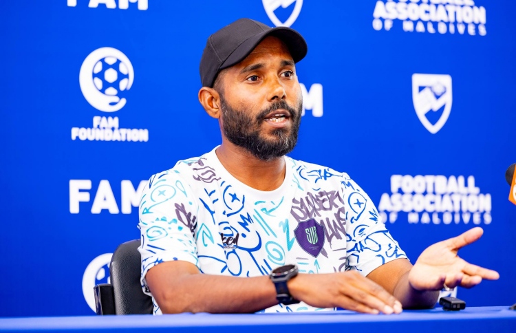 ދިވެހި ފުޓްބޯޅަ ދިރިދިރި އެބައޮތް: އާފީ