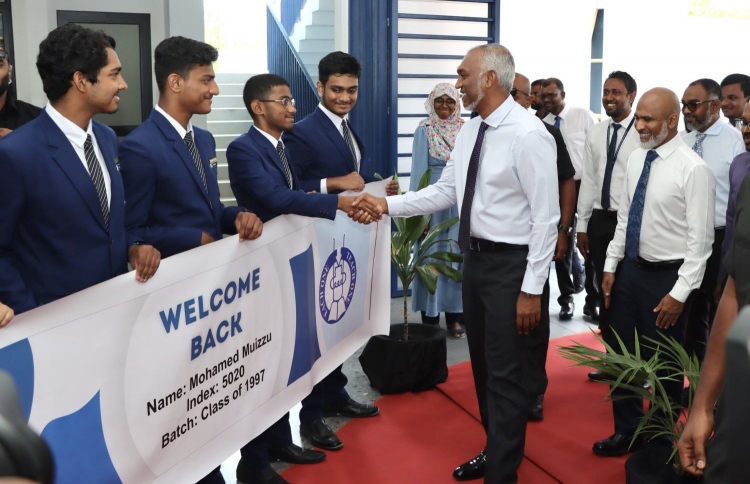 27 އަހަރު ފަހުން ރައީސަށް ސީއެޗްއެސްއީގެ ސަޕްރައިޒެއް