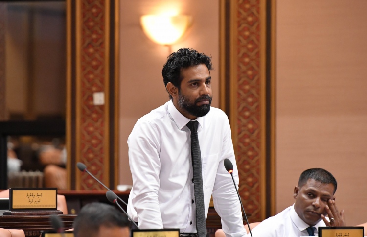 އިސްތިއުނާފު ނިމެންދެން ކަފާލާތު ދެވޭގޮތަށް ހަދަނީ