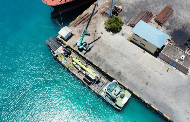 އިންޑިއާއިން ސީދާ އައްޑުއަށް ކާގޯ ބޯޓުތައް ބާއްވަނީ!