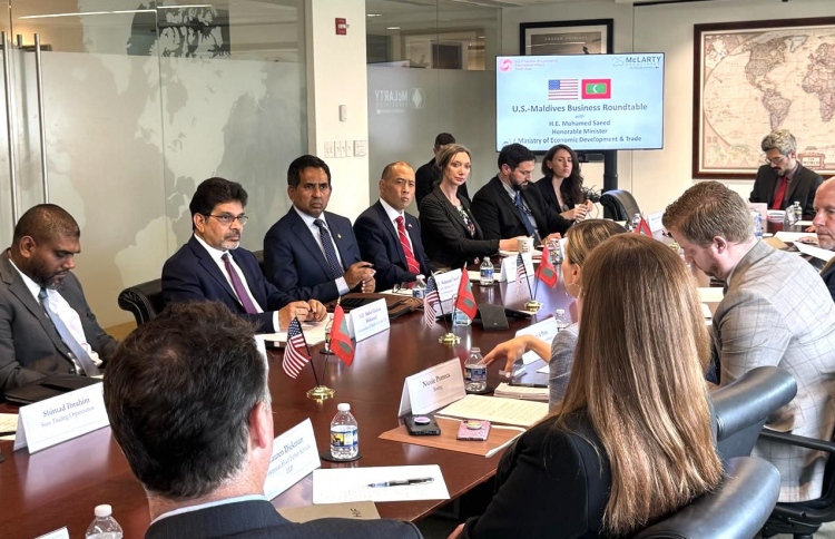 ރާއްޖެ-އެމެރިކާ ވިޔަފާރި ފުޅާކުރަން މަޝްވަރާކޮށްފި