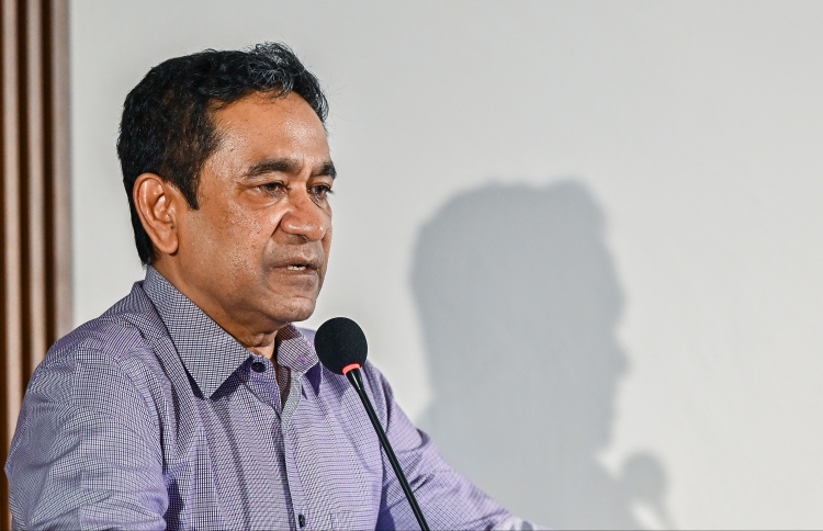 އެއް މިލިއަން ޑޮލަރު ހޯދަން ބޭންކަށް ދައުވާ ނުކުރެވޭނެ