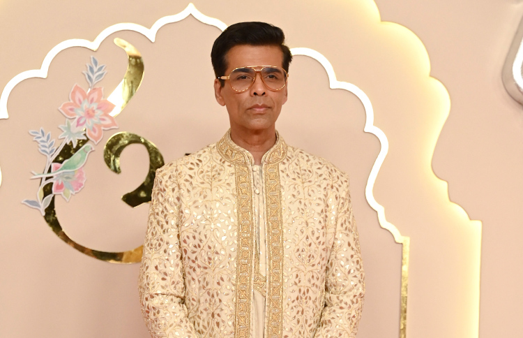 ކަރަންއަކީ ނެޕޯއިންގެ ފޫޅުމަޔޭ ބުނުމުން ރުޅިގަދަވެއްޖެ