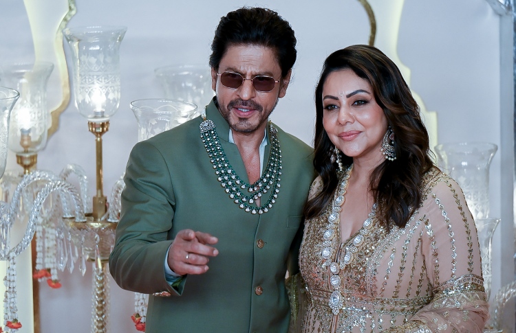 އެންމެ ގިނައިން ޓެކްސް ދެއްކި ސެލެބްރިޓީއަކީ ޝާހު