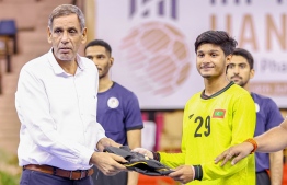 Goalkeeper of the U20 Maldivian National Handball team, Hussain Yanaal Akram receiving best player of the match which saw Nepal and Maldives compete for third place. -- Photo: Gaafu Sports