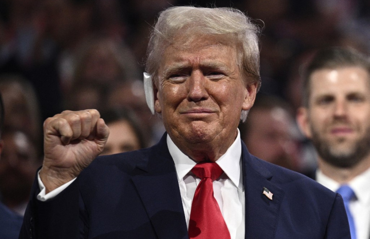 ޓައިވާނުން އެމެރިކާއަށް އަގު ދައްކަންޖެހޭނެ: ޓްރަމްޕް