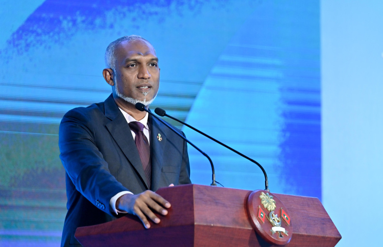 ތައުލީމީ މީހުންނަށް ބޮޑެތި މުސާރަ ދޭން 200 މިލިއަން