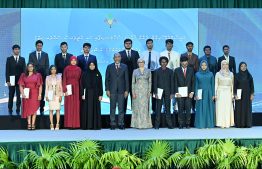 President Dr Mohamed Muizzu, Minister of Higher Education, Labour and Skills Development Dr Maryam Mariya with the Scholarship awardees.-- Photo: Nishan Ali / Mihaaru