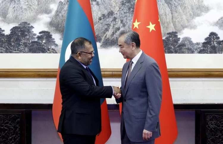 ޒަމީރުގެ ޗައިނާ ދަތުރުގައި ދެ ގައުމުގެ ރަސްމީ ވާހަކަތައް ބާއްވައިފި