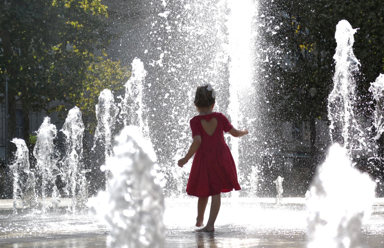 ދުނިޔޭގެ ތާރީހުގައި އެންމެ ހޫނުވީ މިދިޔަ ހޯމަ ދުވަހު