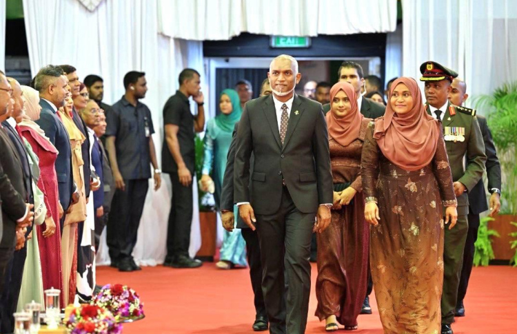 ދަރަނީގެ މައްސަލަ ހައްލުވާހާ ފައިސާ ނުލިބި އެބަހުރި