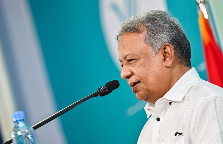 ލޯނުތައް ދެއްކުމުގެ މައްސަލަ އަހަރެއްގެ ތެރޭ ހައްލުވާނެ