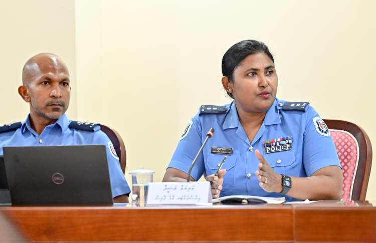 ސްކޭމްތަކާ ގުޅިގެން 500 އެކައުންޓް ބްލޮކް ކޮށްފި