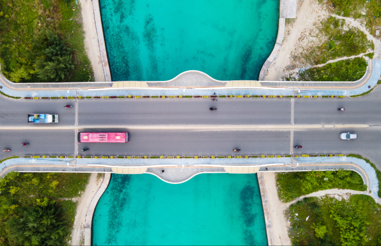 ހުޅުމާލެ ޗެނަލްގައި އިންޖީނުލީ އުޅަނދު ދުއްވުން މަނާ