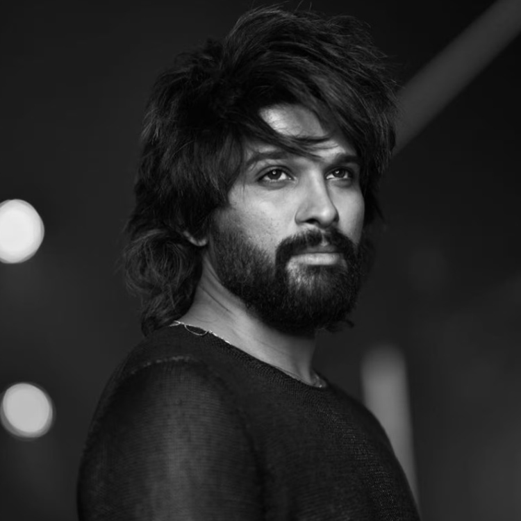 ސައުތު އިންޑިއާގެ މަޝްހޫރު އެކްޓަރު އައްލޫ އަރްޖުން.