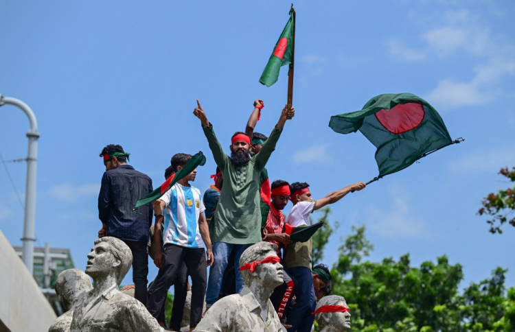 އިންޑިއާގެ އުނދަގުލާ ދެކޮޅަށް ތެދުވާންޖެހޭ: ޔޫނުސް