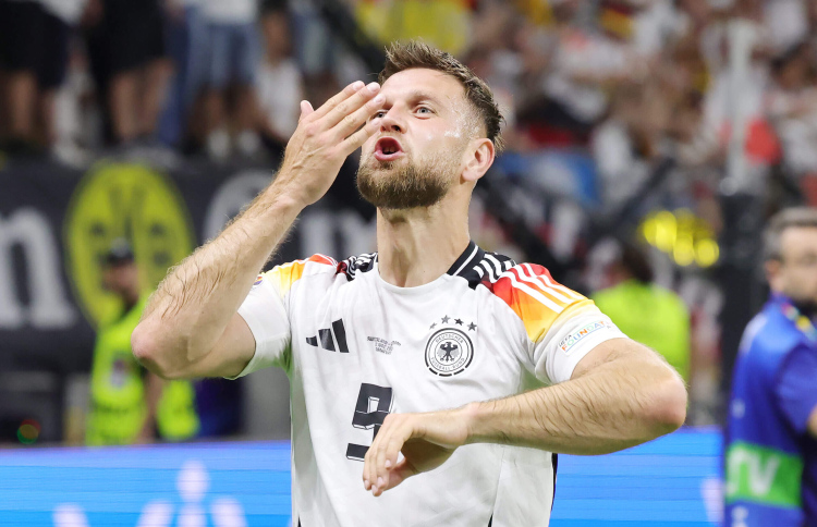 ޖަރުމަން ސްޓްރައިކަރު ފުލްކްރޫގް ވެސްޓްހޭމަށް