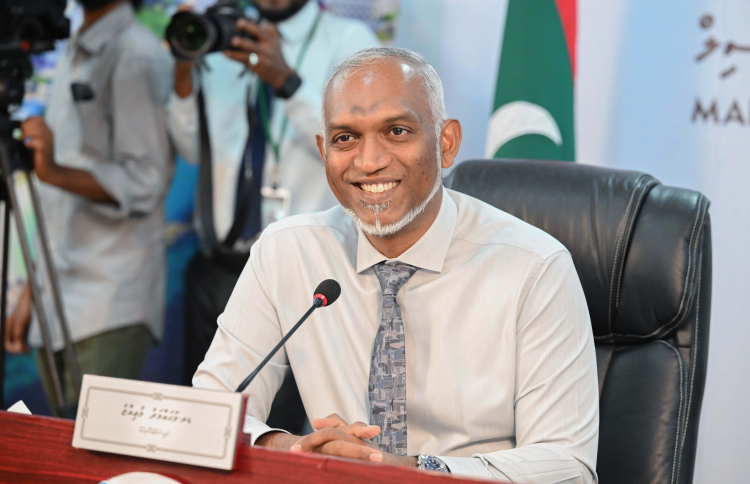 ފެން ބޮޑުވުން ޗައިނާގެ މަޝްރޫއުން ހައްލުވާނެ: ރައީސް