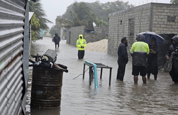 ވިއްސާރާގައި 13 ރަށެއްގެ 77 ގެއަކަށް ގެއްލުން