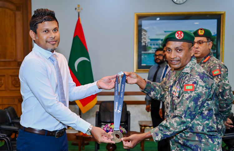 ނަސްރުގެ 95 ވަނަ މެރަތަންގެ މެޑަލް ނައިބު ރައީސަށް