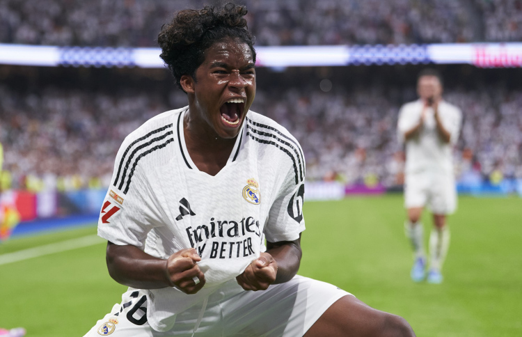 އެމްބާޕޭއަށް ނުވުމުން އެންޑްރިކް ނުކުމެ ލަނޑު ޖަހައިފި