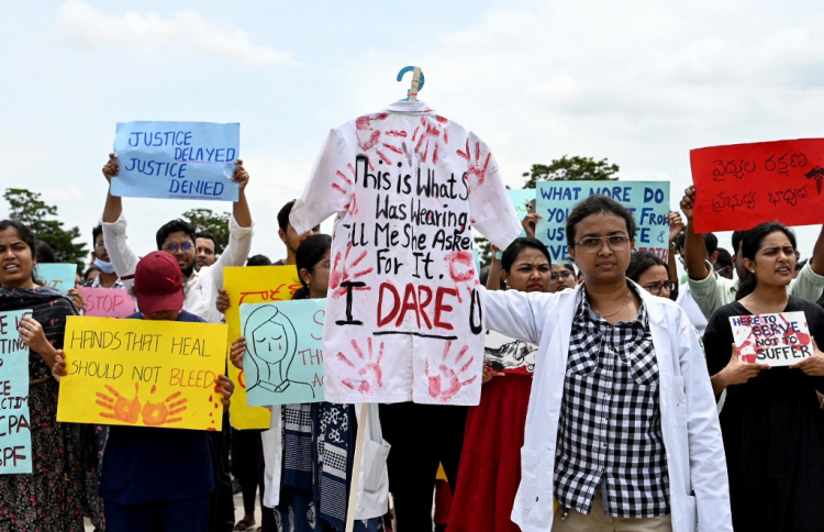 ވެސްޓް ބެންގަލްގައި ރޭޕަށް މަރުގެ އަދަބު ދެވޭ ގާނޫނެއް