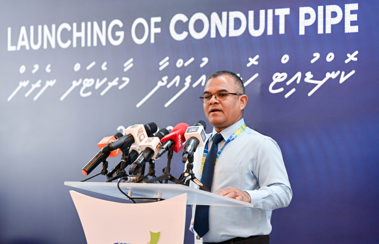 ޓޫރިޒަމް ދާއިރާއިން ފެން ކުންފުންޏަށް ޑޮލަރު ހޯދަނީ