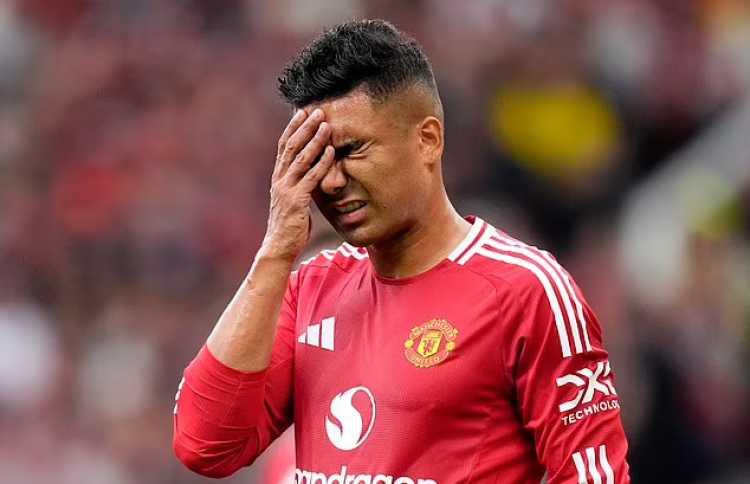 ޔުނައިޓެޑް ބަލިވުމުގެ ޒިންމާ ކަސެމީރޯ ބޮލަށް