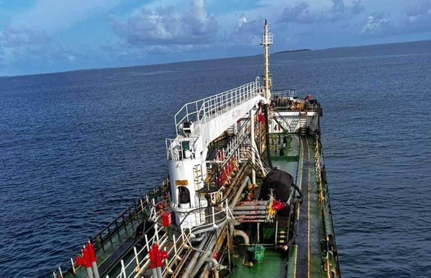 ބަންކަރިންއަށް ގެނައި ދެވަނަ ބޯޓު.