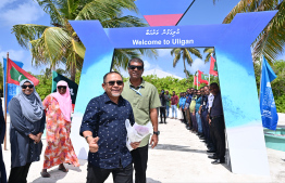 CEO of Maldives Ports Limited (MPL) Mohamed Wajeeh being welcomed to Haa Alif Uligan upon his arrival to inaugurate the Uthuru (North) ISPS Gateway Project. -- Photo: Nishan Ali / Mihaaru News