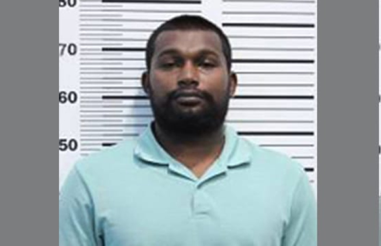 އަސްވާން ދޫކޮށްލީ ބަންދުކުރަން އެދުނު ގޮތް ގޯސްވުމުން