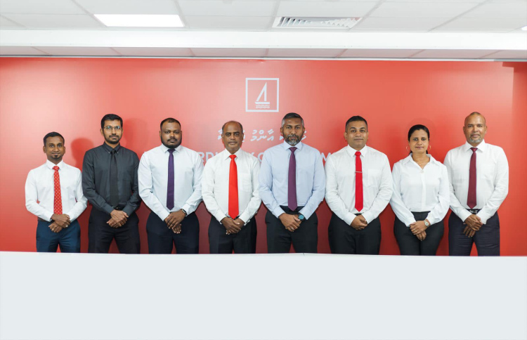 ބީއެމްއެލްގެ ބޯޑަށް ތިން ބޭފުޅުން އައްޔަންކޮށްފި