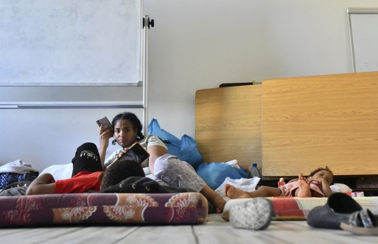 "ލުބްނާނުގެ މިލިއަނެއްހާ މީހުންގެ ގެދޮރު ގެއްލިއްޖެ"