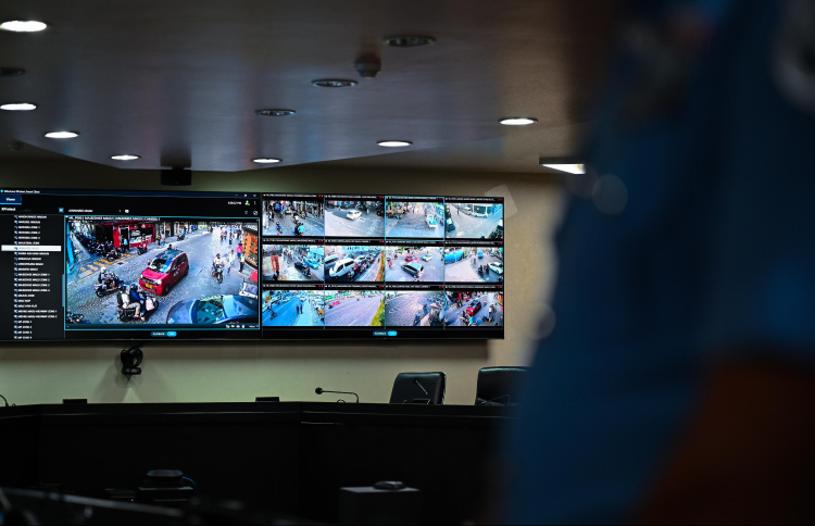 ބްރިޖްގެ ސްޕީޑް ކެމެރާތަކުން ޖޫރިމަނާކުރަން ހުރަސްތަކެއް